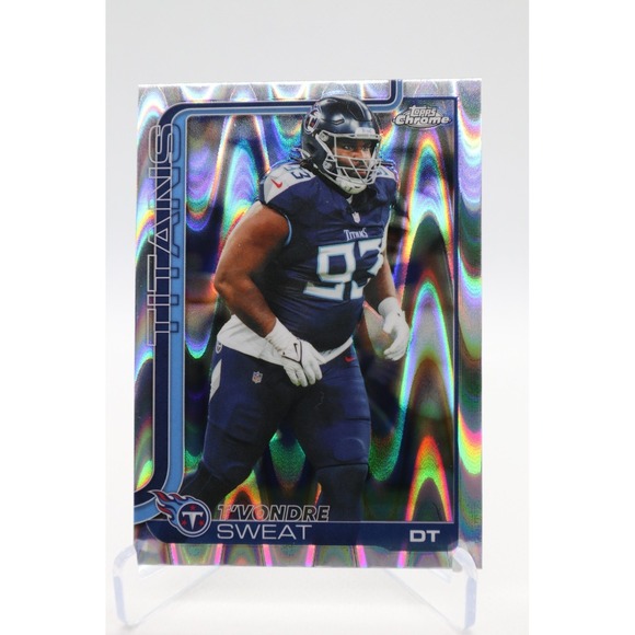 Other - 2025 Topps Chrome Football RayWave Refractor #292 T'Vondre Sweat Titans